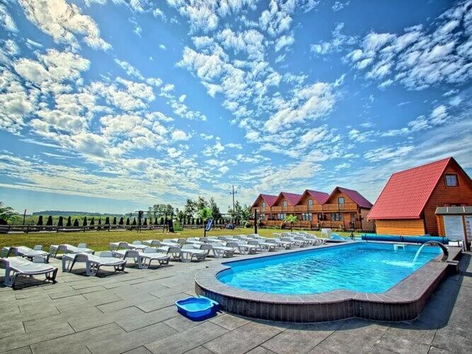 Holiday Resort With Pool, Jaroslawiec Exterior photo