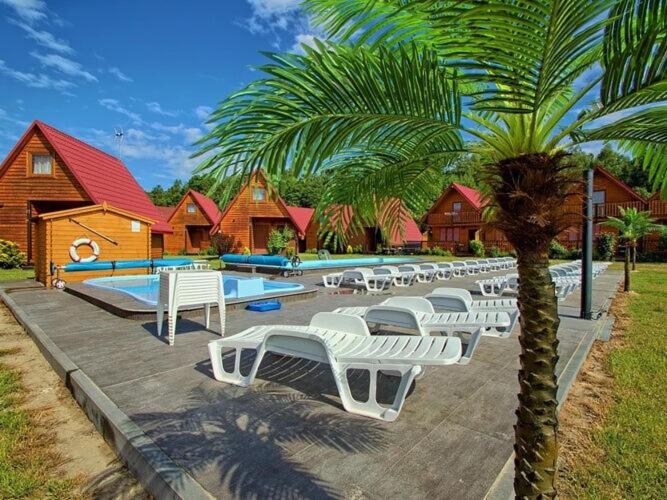 Holiday Resort With Pool, Jaroslawiec Exterior photo